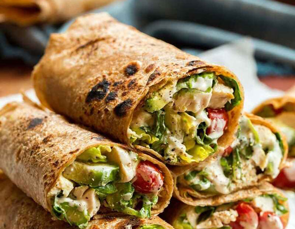 بهترین و خوشمزه ترین تنقلات و مواد غذایی برای پیک نیک