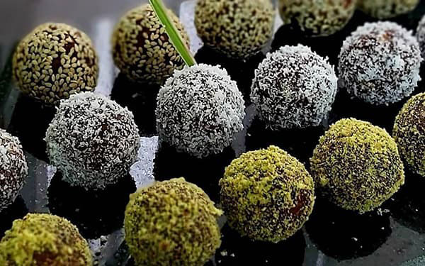 طرز تهیه شیرینی خرما و نارگیل